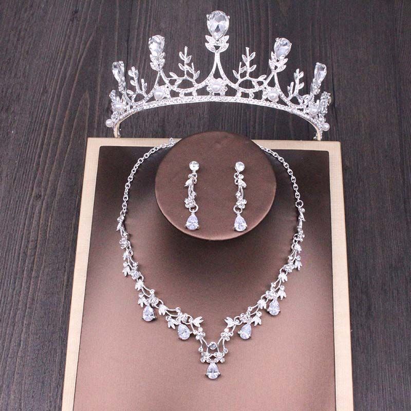 3 piece Set Wedding Accessories